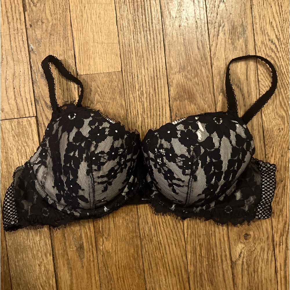 Victoria’s Secret Demi Bra